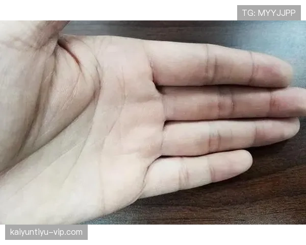手部接触判定怎么判规则与判罚标准详细解析